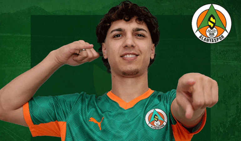 Alanyaspor’dan Emre Demir’e 3 yıllık imza