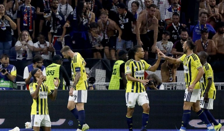 Fenerbahçe, Şampiyonlar Ligi’nde lig aşamasına yükseldi