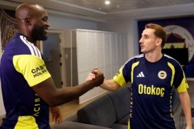 Fenerbahce039nin-yeni-transferi-Lukaku-tesisleri-gezdi-featured