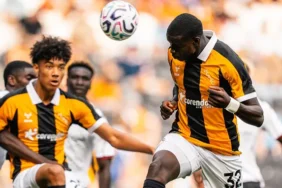 Hull-City-Premier-Lig039de-Manchester-United-karsisina-cikiyor-featured