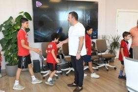 Kusadali-genc-gurescilerden-Baskan-Tahsin-Demirtas039a-ziyaret-featured