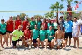 Muglada-plaj-voleybolu-heyecani-Senlik-Akyarlarda-basladi-featured