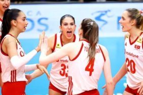 Turkiye-U17-Kiz-Milli-Takimi-Dunya-Sampiyonasi039nda-finalde-featured-1