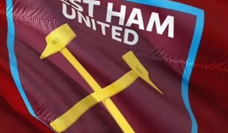 West Ham United, "Filistin karşıtı mesaj" içeren tezahürat için taraftarlarını uyardı