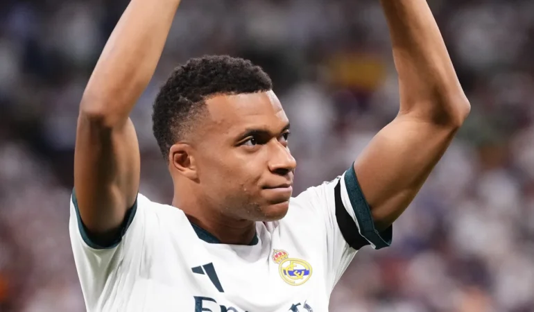 2026 Ballon d'Or adayları açıklandı! Lamine Yamal favorilerden Mbappe'yi hedef aldı