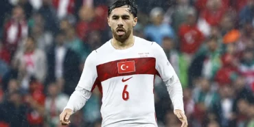 A-Milli-Futbol-Takimi039nda-Orkun-Kokcu-sakatligi-nedeniyle-aday-kadrodan-cikarildi-featured