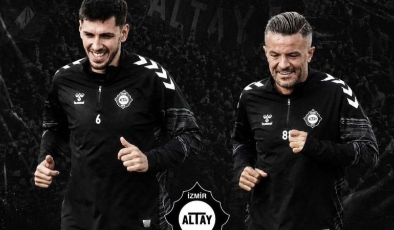 Altay’da bir devir kapandı: Özgür Özkaya ve Ceyhun Gülselam futbola veda etti