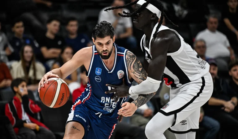 Anadolu Efes, Beşiktaş’ı 95-81 mağlup etti! Basketbol Süper Ligi’nin ilk haftasında zafer Efes'in