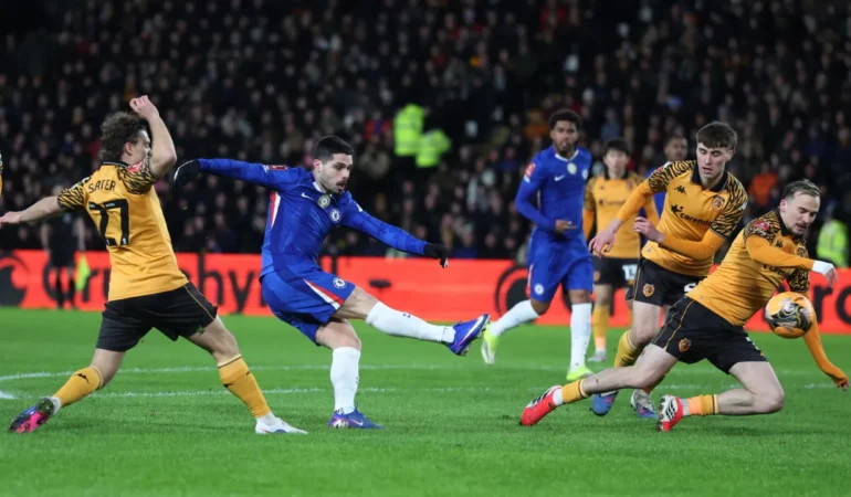 Chelsea erken sevindi, Hull City fişi çekti: Premier Lig'deki sürprizin şifresi ne?