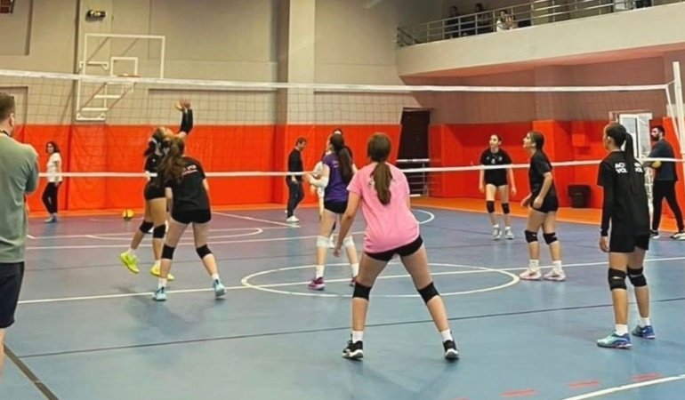 Denizli Çok Amaçlı Spor Salonu yeniden sporcuların hizmetinde