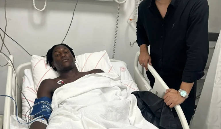 Dönüş yolunda fenalaşan Elvin Mendy hastaneye kaldırıldı! İstanbulspor'dan ilk açıklama: Kalp damarlarında sorun bulunmadı