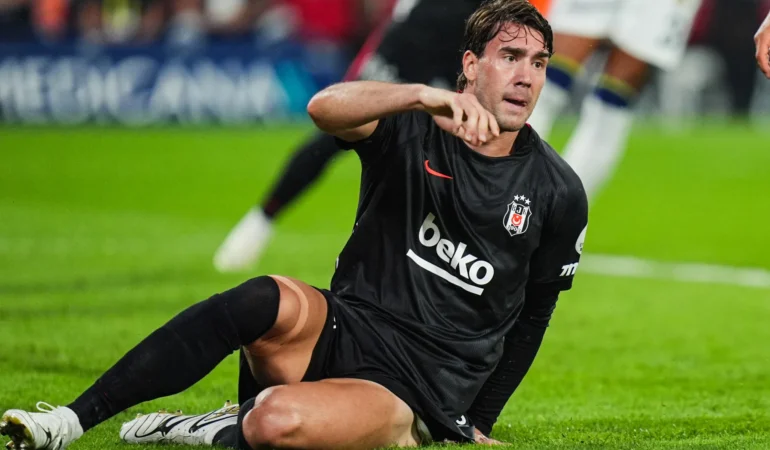 Dusan Vlahovic için PFDK iddiası: Fenerbahçe-Beşiktaş derbisindeki hareket sonrası 2 ila 5 maç men cezası gündemde