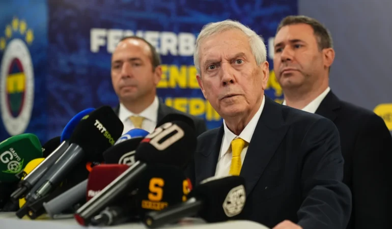 FIFA'dan Fenerbahçe'ye flaş ceza: 3 dönem transfer yasağı geldi! Yasağın kaldırılacağı şart ortaya çıktı