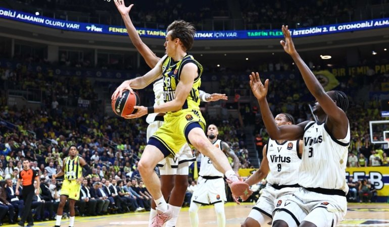 Fenerbahçe, Euroleague'e galibiyetle başladı