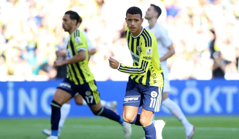 Fenerbahçe bunu hep yapıyor! Eyüpspor’a 8 gol atan sarı-lacivertliler kulüp tarihine bir kez daha geçti