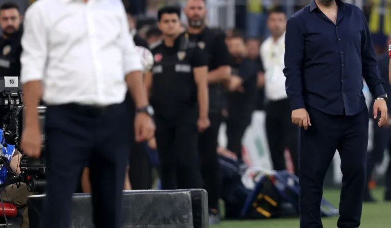 Fenerbahçe karşısındaki 8-0’lık hezimet sonrası ayrılık! Eyüpspor, Özhan Pulat’ın istifasının kabul edildiğini duyurdui