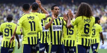 Fenerbahce-tarihinin-en-farkli-galibiyetini-aldi-featured