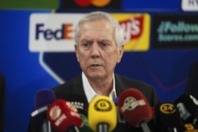 Fenerbahce039de-gece-bitmedi-Kartal-istifa-etti-Aziz-Yildirim-resti-cekti-featured