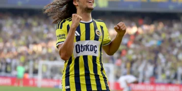 Fenerbahce039den-Guendozi-hareketi-Aston-Villa-maciyla-geri-mi-donuyor-featured