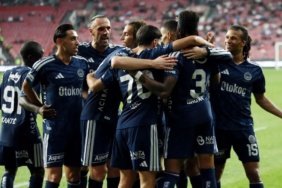 Fenerbahce039nin-UEFA-Sampiyonlar-Ligi-kadrosu-aciklandi-Surpriz-isimler-kadroda-yer-aldi-featured