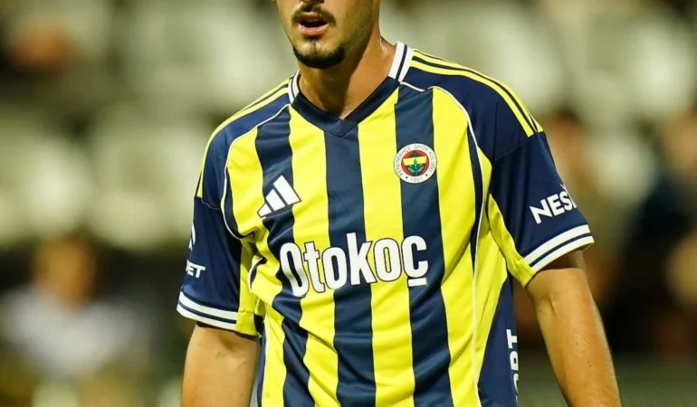 Fenerbahçe’de ara transfer planı ortaya çıktı: 3 oyuncuyla yollar ayrılabilir