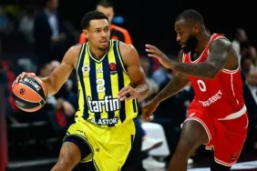 Fenerbahceye-son-saniyede-buyuk-yikim-9-sayilik-avantaj-eridi-featured