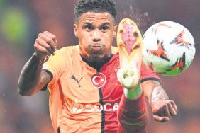 Galatasaray039in-yildizi-Ismail-Jakobs039tan-Okan-Buruk-Fatih-Terim-kiyaslamasi-featured