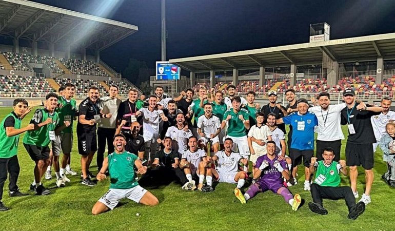 Gaziemir Spor siftahı farklı yaptı: Denizli İdmanyurdu'na gol yağmuru