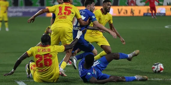Goztepe-ile-Rizespor-puanlari-paylasti-2-2-featured