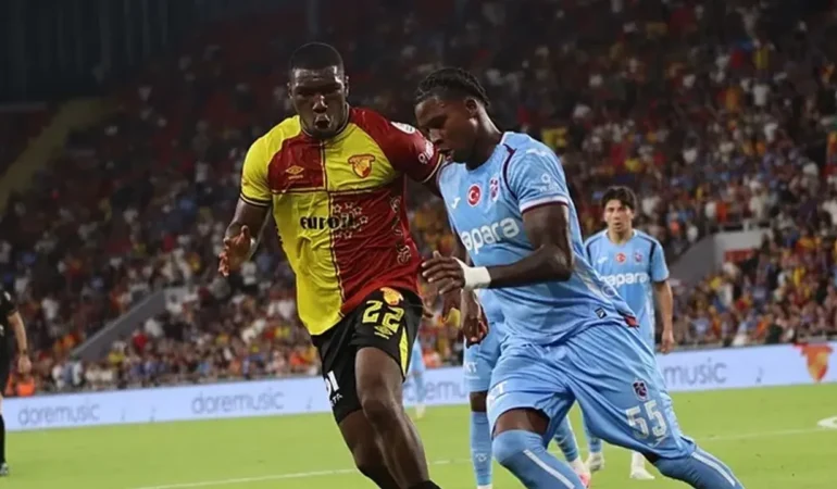 Göztepe'de yeni transfer Armstrong kulübede: Juan fark yaratıyor!