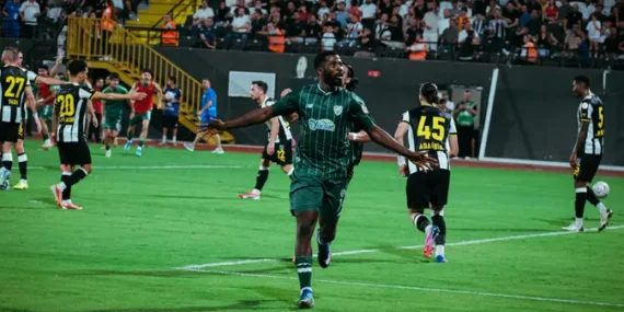 Iheanacho-durdurulamiyor-Gol-kralliginda-zirvede-featured