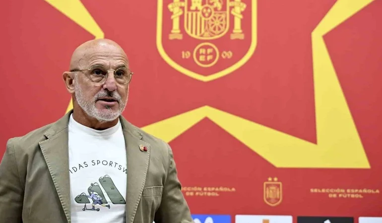İspanya'dan Luis de la Fuente ile uzun vadeli imza