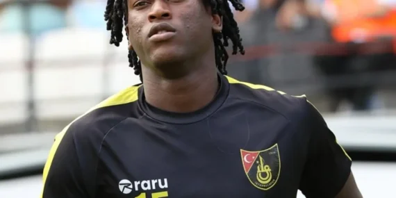 Istanbulsporda-buyuk-korku-19-yasindaki-Elvin-Mendy-donus-yolunda-fenalasarak-yogun-bakima-kaldirildi-featured
