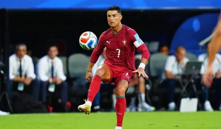 Jorge Jesus’un ilk kadrosunda Ronaldo sürprizi