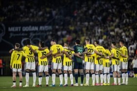 Kadikoyde-ilk-45-dakika-bitti-Fenerbahce-Roma-macinda-devre-skoru-featured