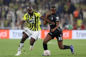 Kanarya039da-milli-ara-sonrasi-Lukaku-form-tuttugunda-ilk-11-adayi-olacak-Teknik-heyet-her-iki-santrforu-da-gozlemleyecek-featured