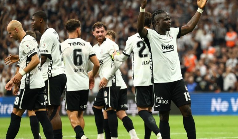Kartal, evinde 2’de 2 yaptı