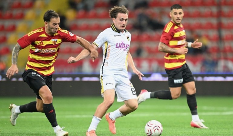 Kayserispor'dan gol şov! İstanbulspor'a 4 gollü tarife