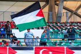 Konyaspor-Filistin-Milli-Takimi039ni-bayraklarla-agirladi-featured