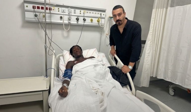 Manisa FK maçından sonra korkutan anlar: İstanbulsporlu Elvin Mendy hastaneye kaldırıldı