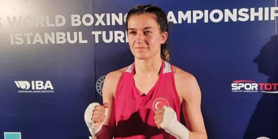 Milli-boksor-Hatice-Akbas-Avrupa-sampiyonu-featured