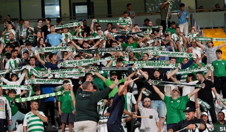 Muğlaspor’dan 90+3’te muhteşem dönüş! Atatürk Stadı yıkıldı