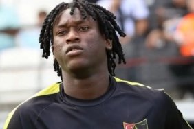 Otobuste-fenalasan-genc-futbolcu-hastaneye-kaldirildi-featured