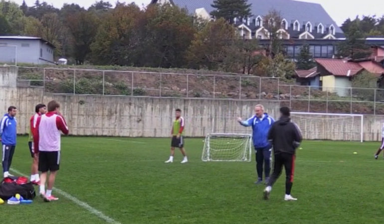 Pendikspor'un Bolu kampında taç atışlarına özel antrenman yapıldı