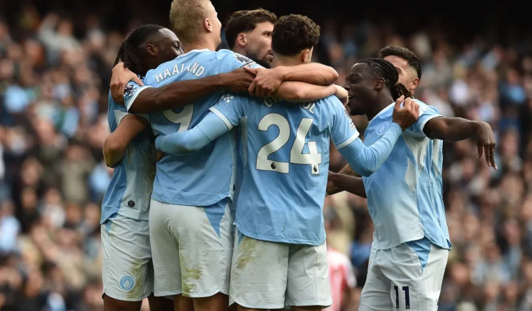 Premier Lig'de gol düellosu! Maç sonucu: Manchester City 5-3 Sunderland