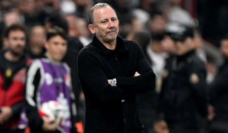 Sergen Yalçın'dan Fenerbahçe ve Beşiktaş yorumu: Galatasaray için şampiyonluk mesaj