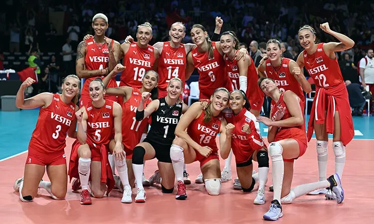 Sultanlar Almanya karşısında yarı final peşinde