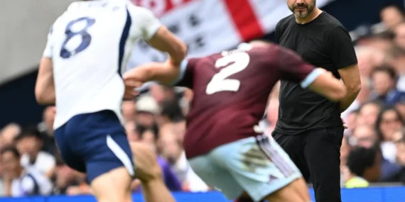 Tottenham-Premier-League039de-ilk-gollerini-atti-ancak-Aston-Villa-karsisindaki-geri-donusu-galibiyet-icin-yeterli-olmadi-featured