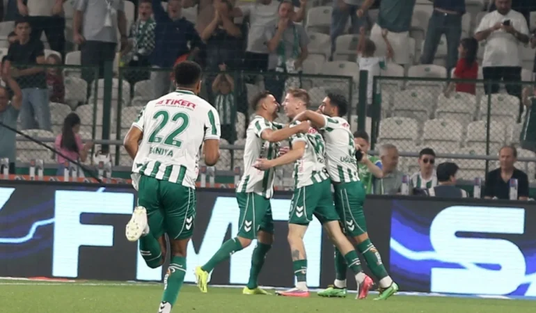 Tümosan Konyaspor ile Filistin Milli Takımı kardeşlik maçında buluşuyor