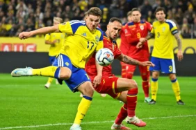 Uluslar-Ligi039nde-Isvec-Polonya-maci-A-Parada-Gyokeres-ve-Lewandowski-karsi-karsiya-featured